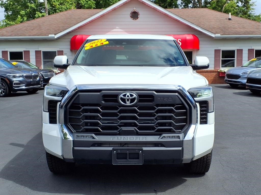 Toyota Tundra 4WD SR5 CrewMax 6.5' Bed (Natl) 2022 Toyota Tundra 4WD SR5 CrewMax 6.5' Bed (Natl) 2022