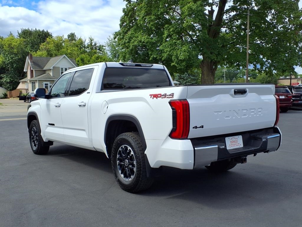 Toyota Tundra 4WD SR5 CrewMax 6.5' Bed (Natl) 2022 Toyota Tundra 4WD SR5 CrewMax 6.5' Bed (Natl) 2022