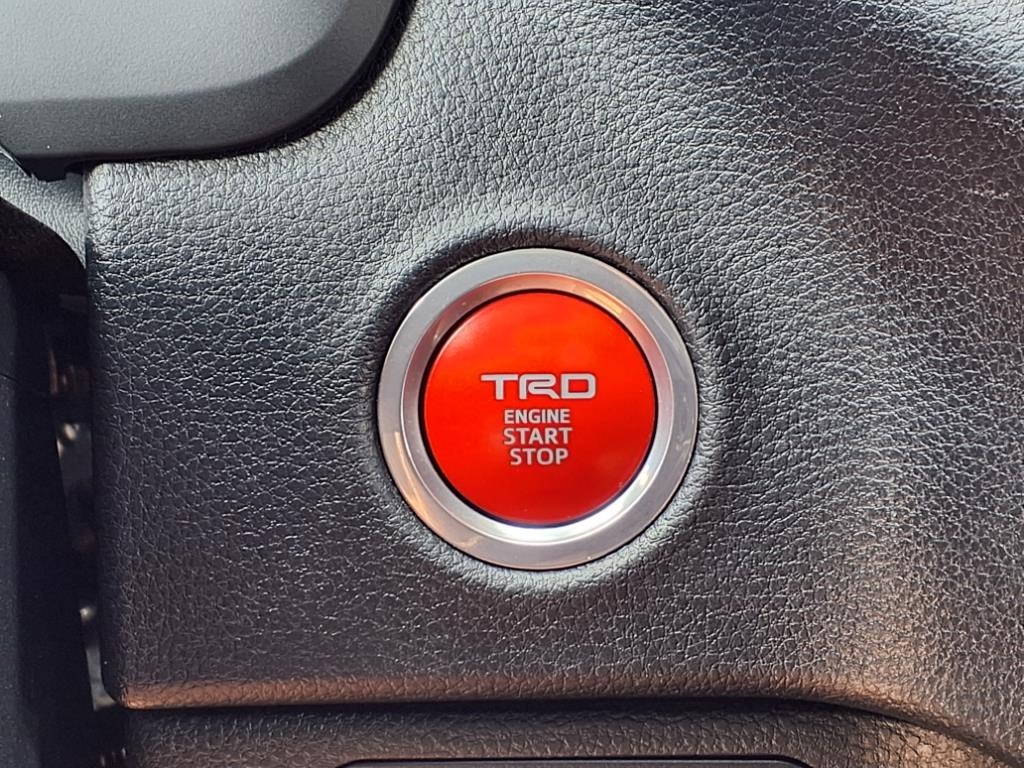 Toyota Tundra 4WD SR5 CrewMax 6.5' Bed (Natl) 2022 Toyota Tundra 4WD SR5 CrewMax 6.5' Bed (Natl) 2022