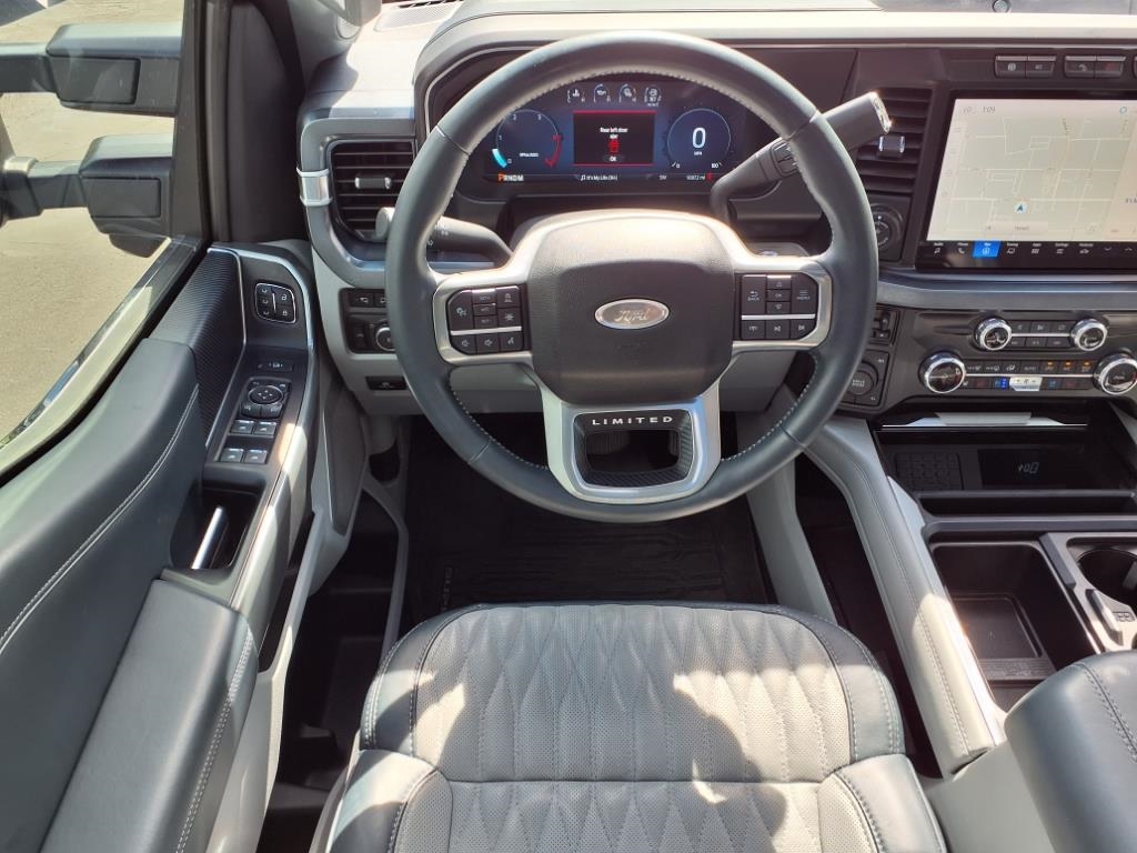 Ford Super Duty F-250 SRW Limited 4WD Crew Cab 6.75' Box 2024