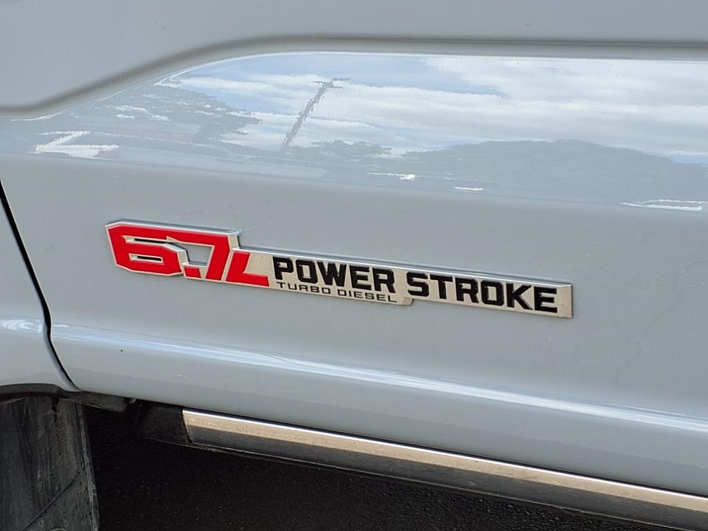 Ford Super Duty F-250 SRW Limited 4WD Crew Cab 6.75' Box 2024