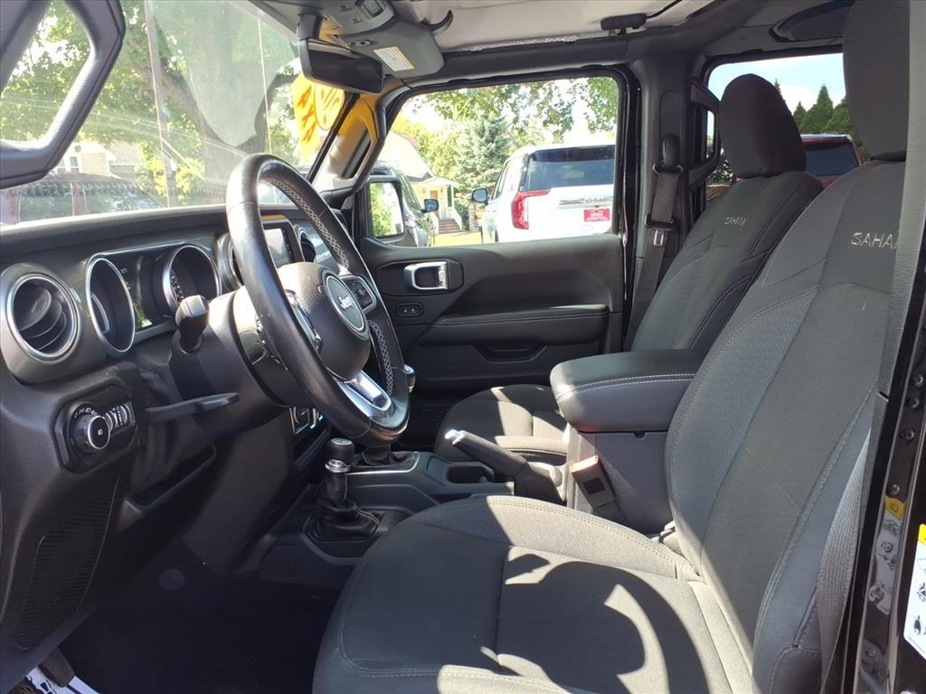 Jeep Wrangler Unlimited Sahara 4x4 2020 Jeep Wrangler Unlimited Sahara 4x4 2020