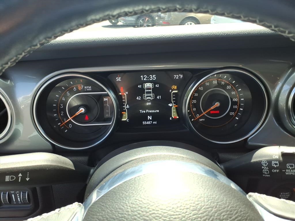 Jeep Wrangler Unlimited Sahara 4x4 2020 Jeep Wrangler Unlimited Sahara 4x4 2020