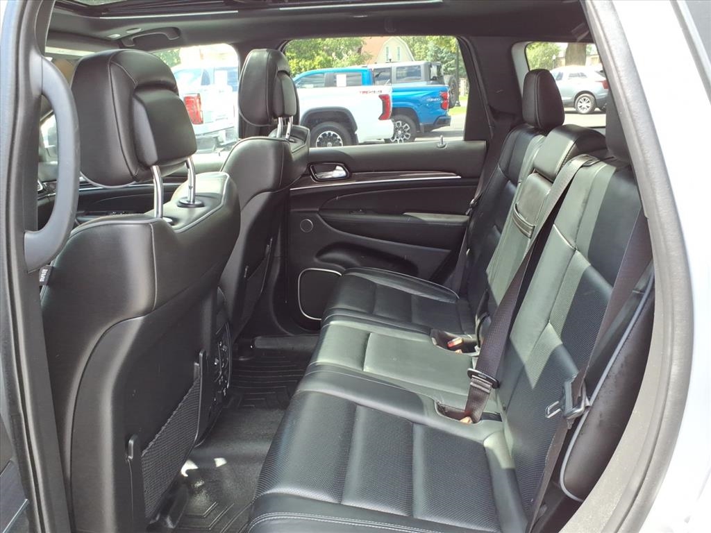 Jeep Grand Cherokee Overland 4x4 2021 Jeep Grand Cherokee Overland 4x4 2021