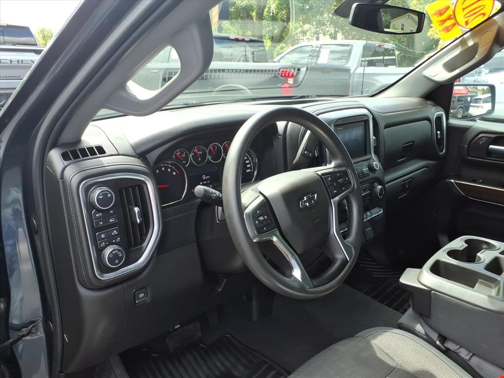 Chevrolet Silverado 1500 4WD Double Cab 147" RST 2019
