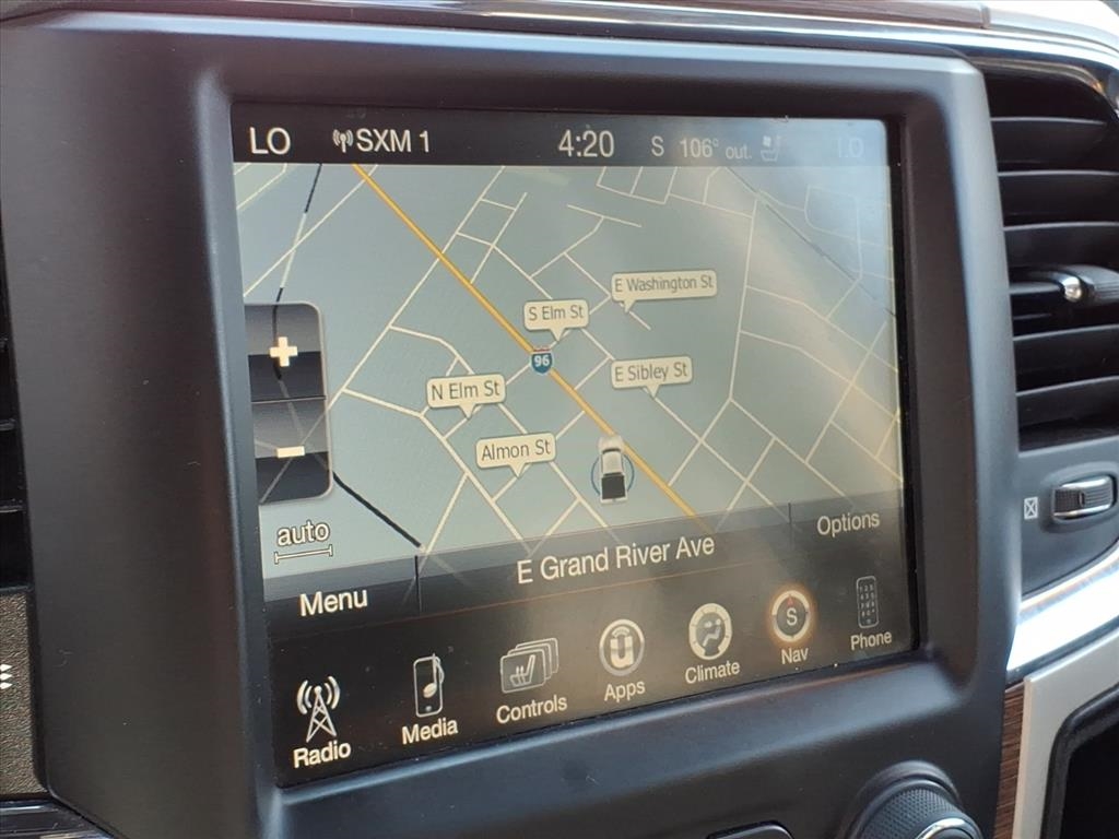 RAM 1500 4WD Crew Cab 149" Laramie 2017