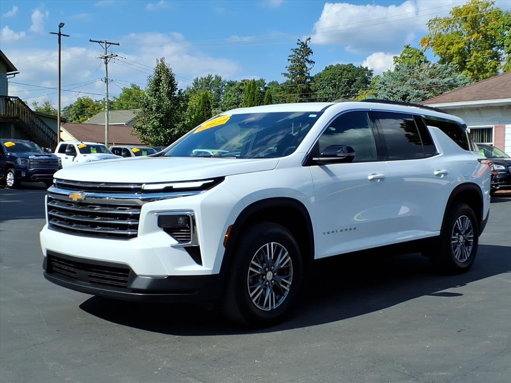 Chevrolet Traverse AWD 4dr LT w/2LT 2025 Chevrolet Traverse AWD 4dr LT w/2LT 2025