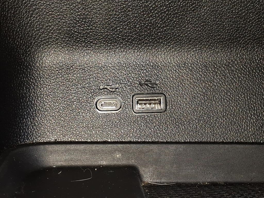 Chevrolet Traverse AWD 4dr LT w/2LT 2025 Chevrolet Traverse AWD 4dr LT w/2LT 2025