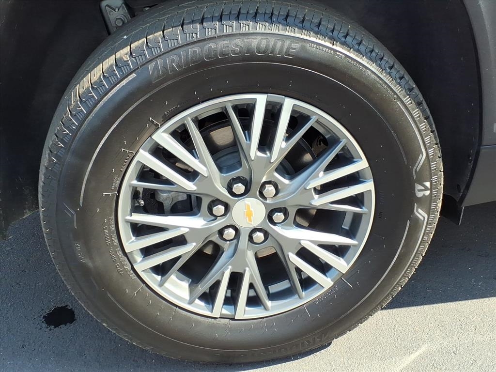 Chevrolet Traverse AWD 4dr LT w/2LT 2025 Chevrolet Traverse AWD 4dr LT w/2LT 2025