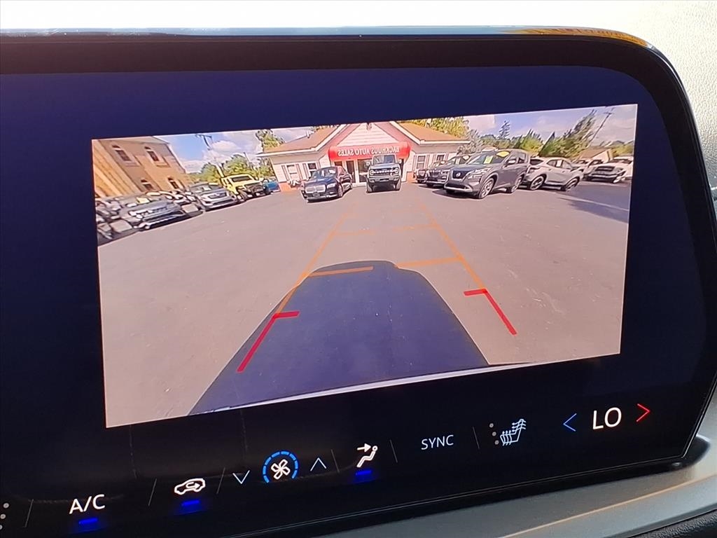 Chevrolet Traverse AWD 4dr LT w/2LT 2025 Chevrolet Traverse AWD 4dr LT w/2LT 2025