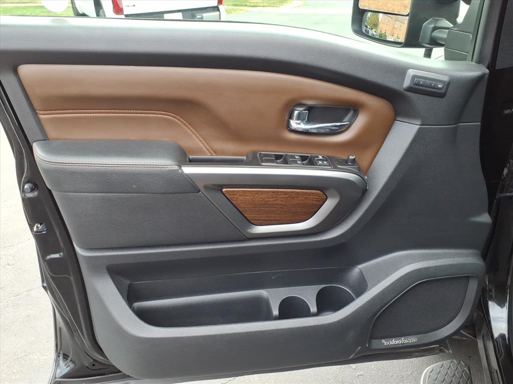 Nissan Titan XD 4x4 Diesel Crew Cab S 2018 Nissan Titan XD 4x4 Diesel Crew Cab S 2018