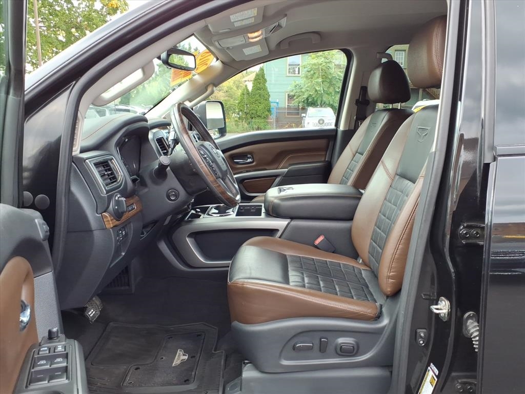 Nissan Titan XD 4x4 Diesel Crew Cab S 2018 Nissan Titan XD 4x4 Diesel Crew Cab S 2018