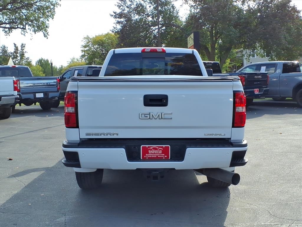 GMC Sierra 2500HD 4WD Crew Cab 153.7" Denali 2016