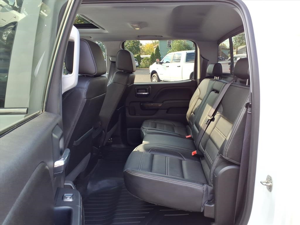 GMC Sierra 2500HD 4WD Crew Cab 153.7" Denali 2016