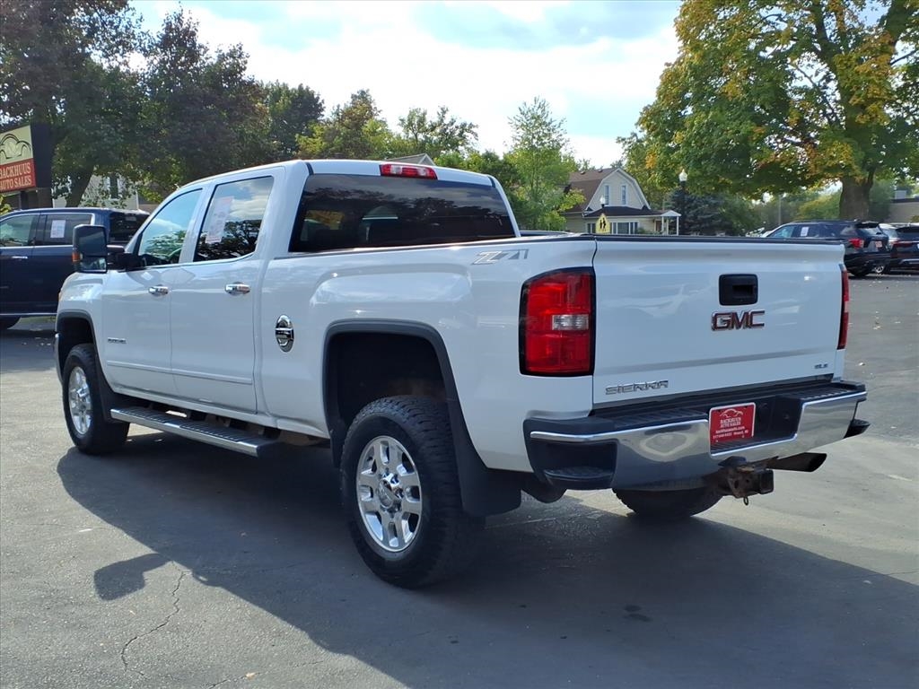 2015 Gmc Sierra SLE photo 3