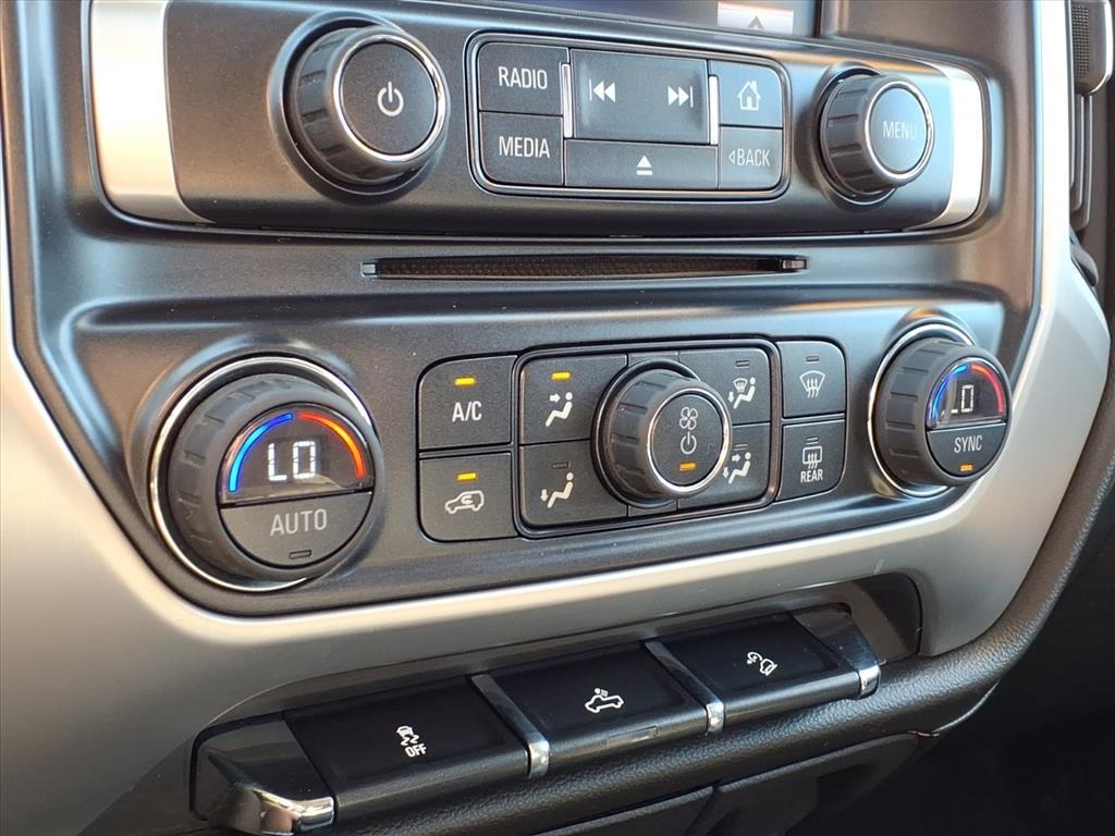 2015 Gmc Sierra SLE photo 16