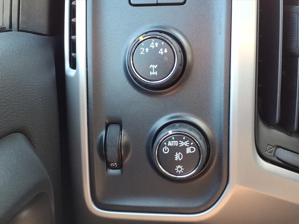 2015 Gmc Sierra SLE photo 18