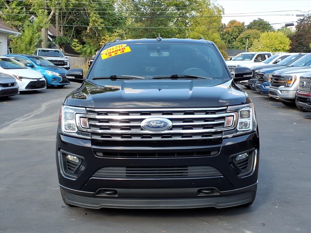 2020 Ford Expedition MAX XLT photo 2
