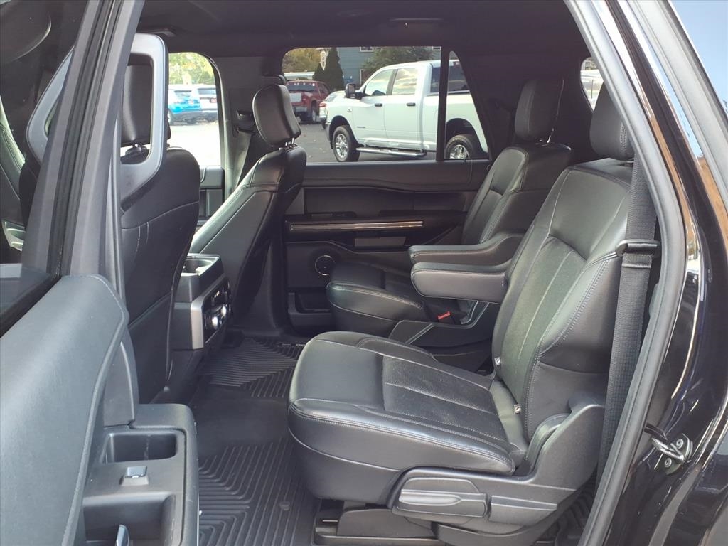 2020 Ford Expedition MAX XLT photo 9