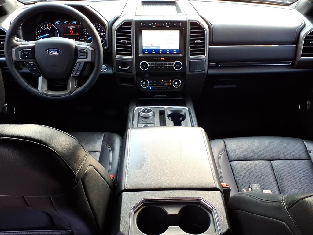 2020 Ford Expedition MAX XLT photo 10