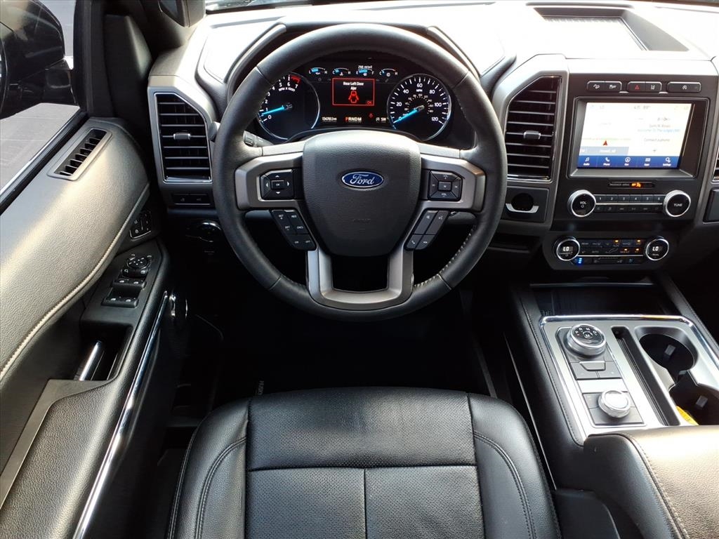 2020 Ford Expedition MAX XLT photo 11