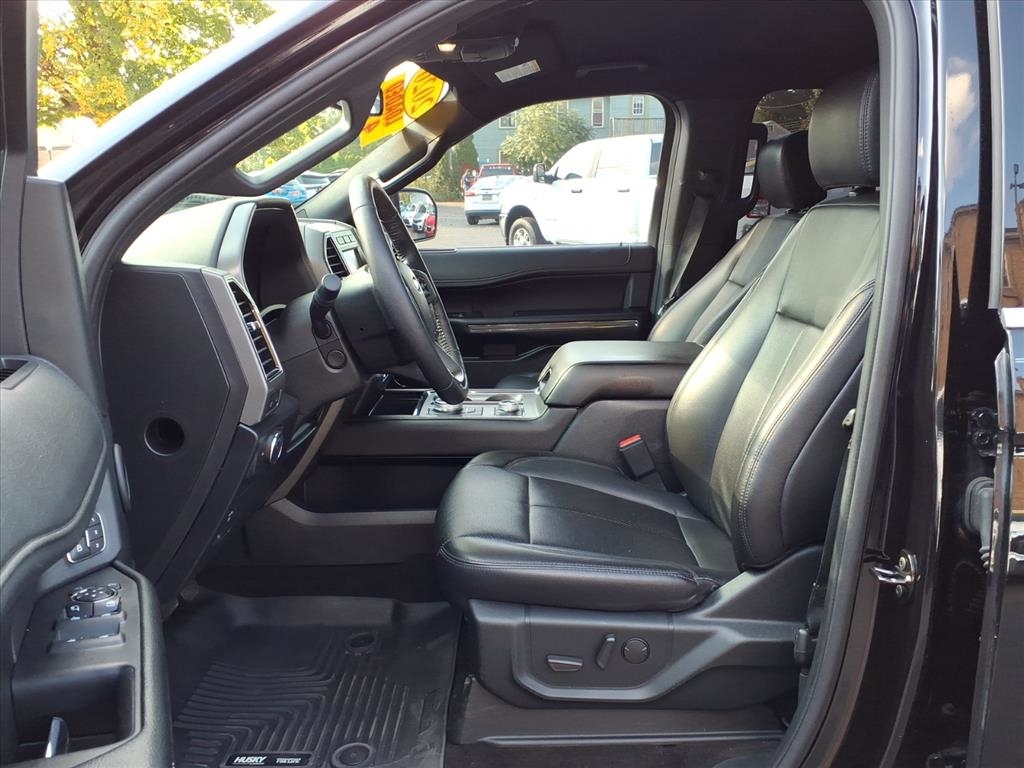 2020 Ford Expedition MAX XLT photo 13