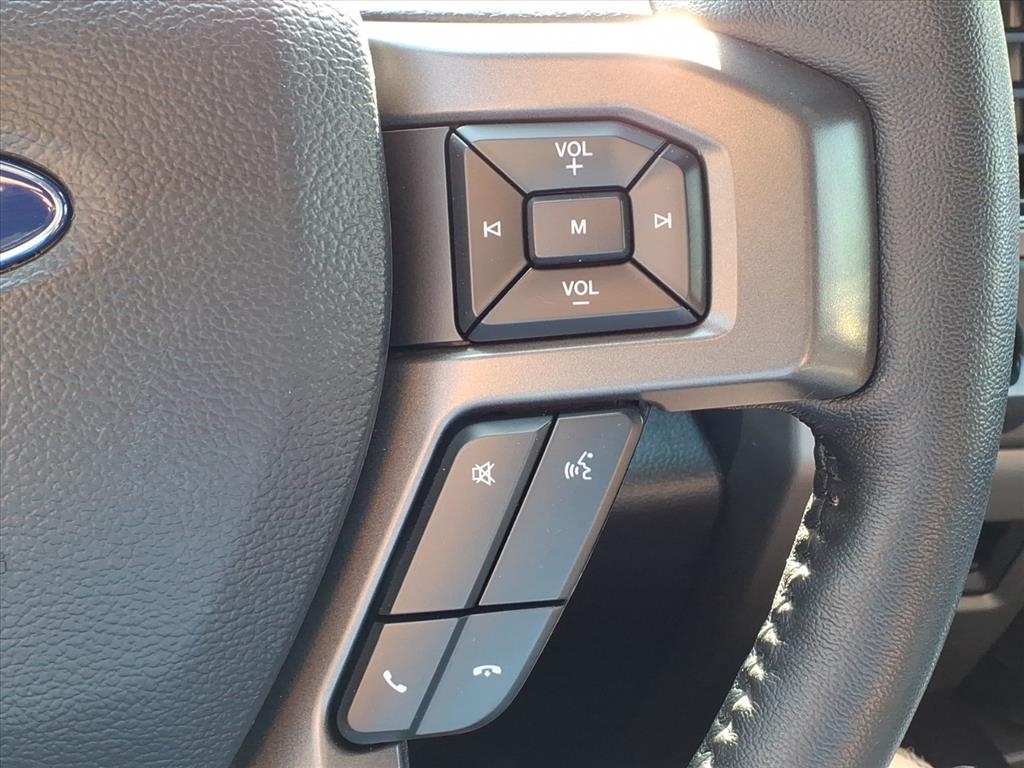 2020 Ford Expedition MAX XLT photo 17