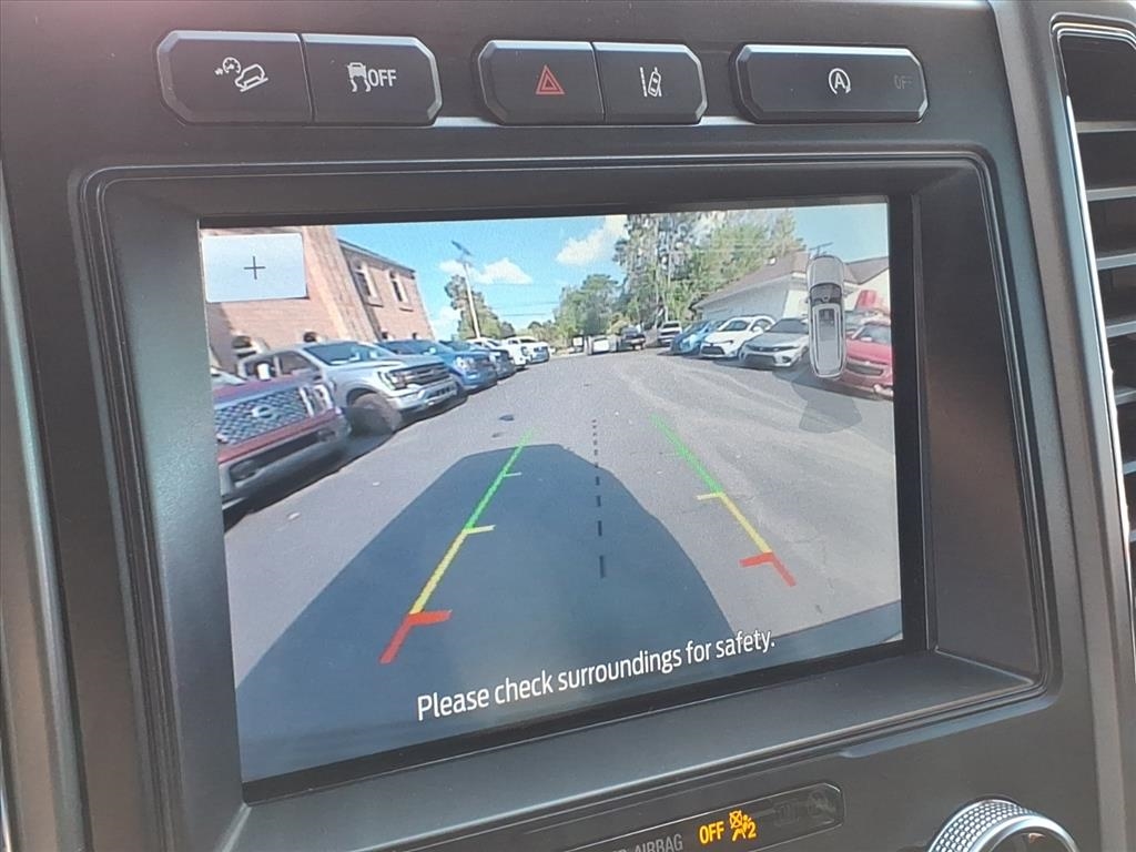 2020 Ford Expedition MAX XLT photo 19