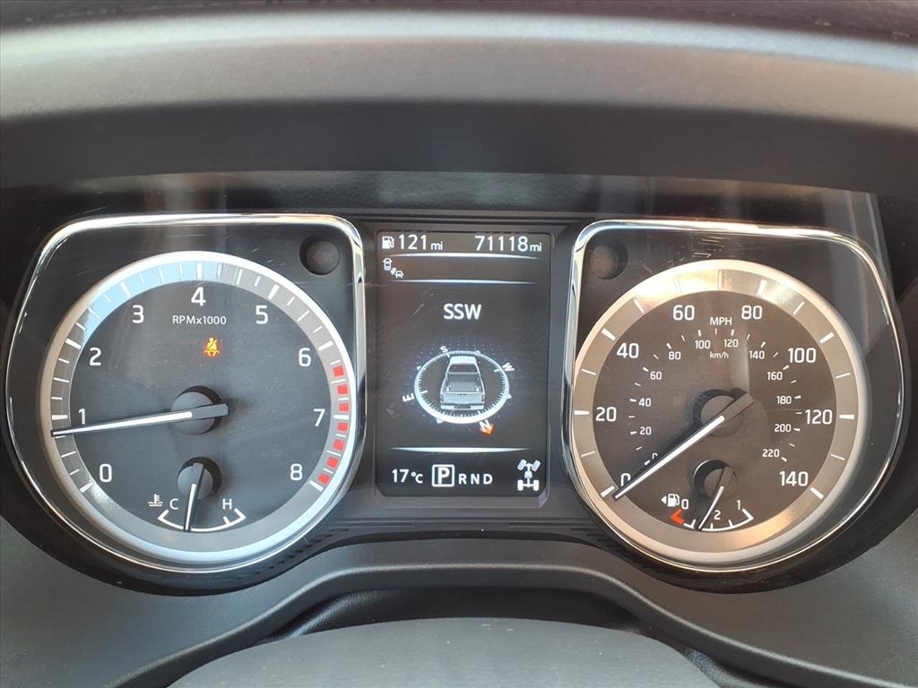 2018 Nissan Titan Crew Cab S photo 14