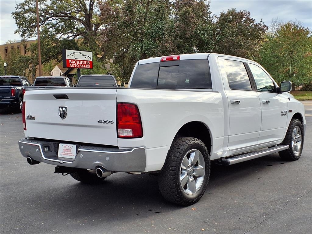 RAM 1500 4WD Crew Cab 140.5" Big Horn 2016