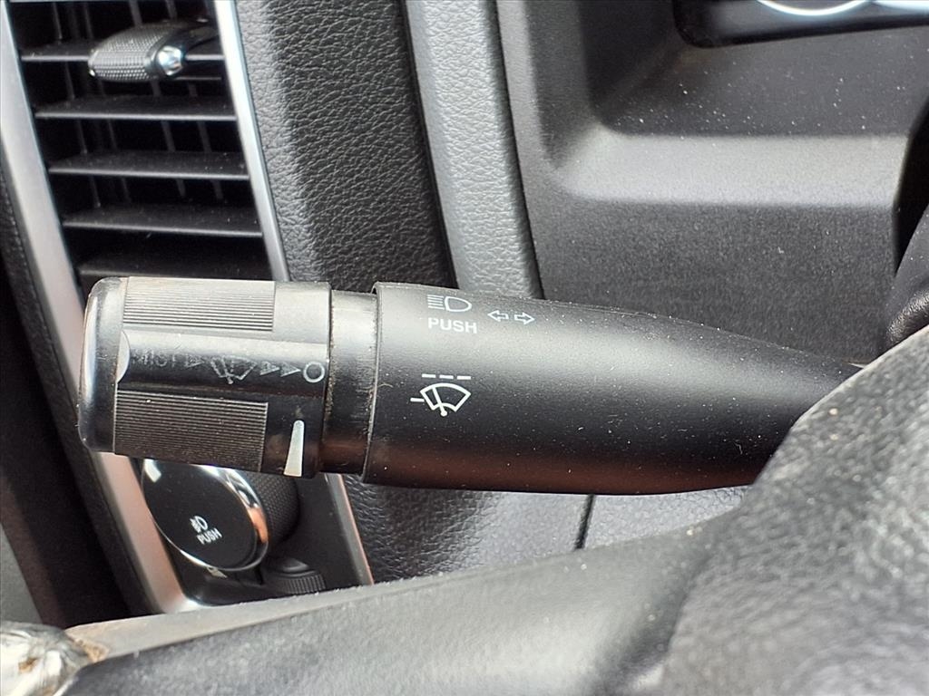 RAM 1500 4WD Crew Cab 140.5" Big Horn 2016