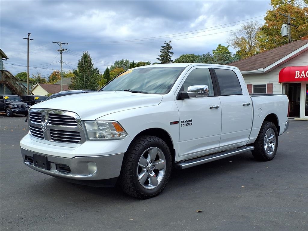 RAM 1500 4WD Crew Cab 140.5" Big Horn 2016