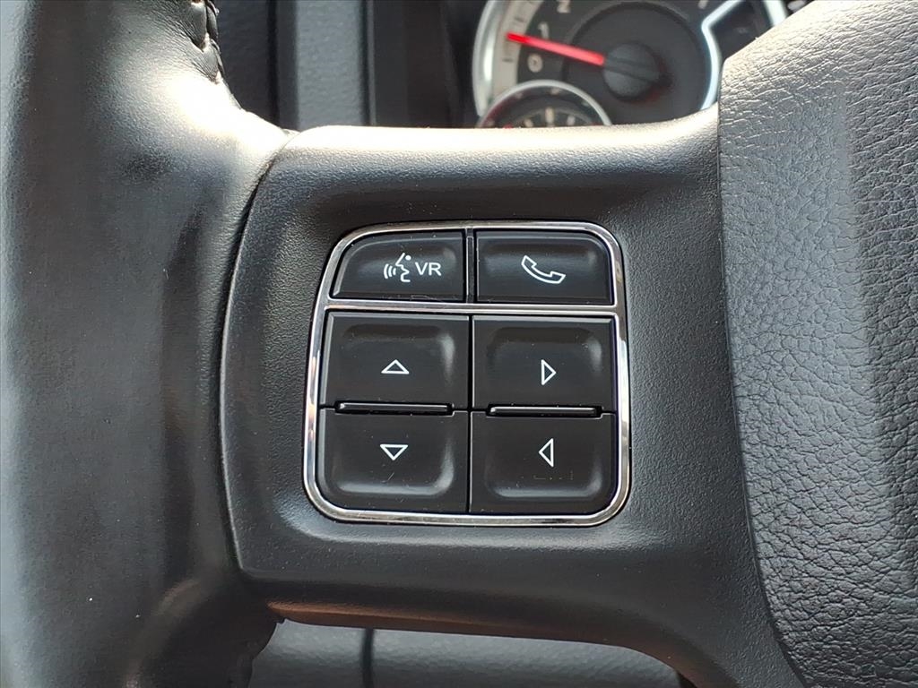 RAM 1500 Night 4x4 Crew Cab 5'7" Box *Ltd Avail* 2018