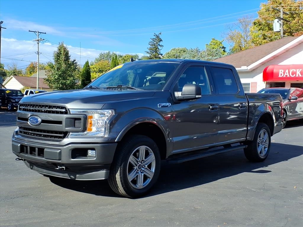 Ford F-150 XLT 4WD SuperCrew 5.5' Box 2019 Ford F-150 XLT 4WD SuperCrew 5.5' Box 2019