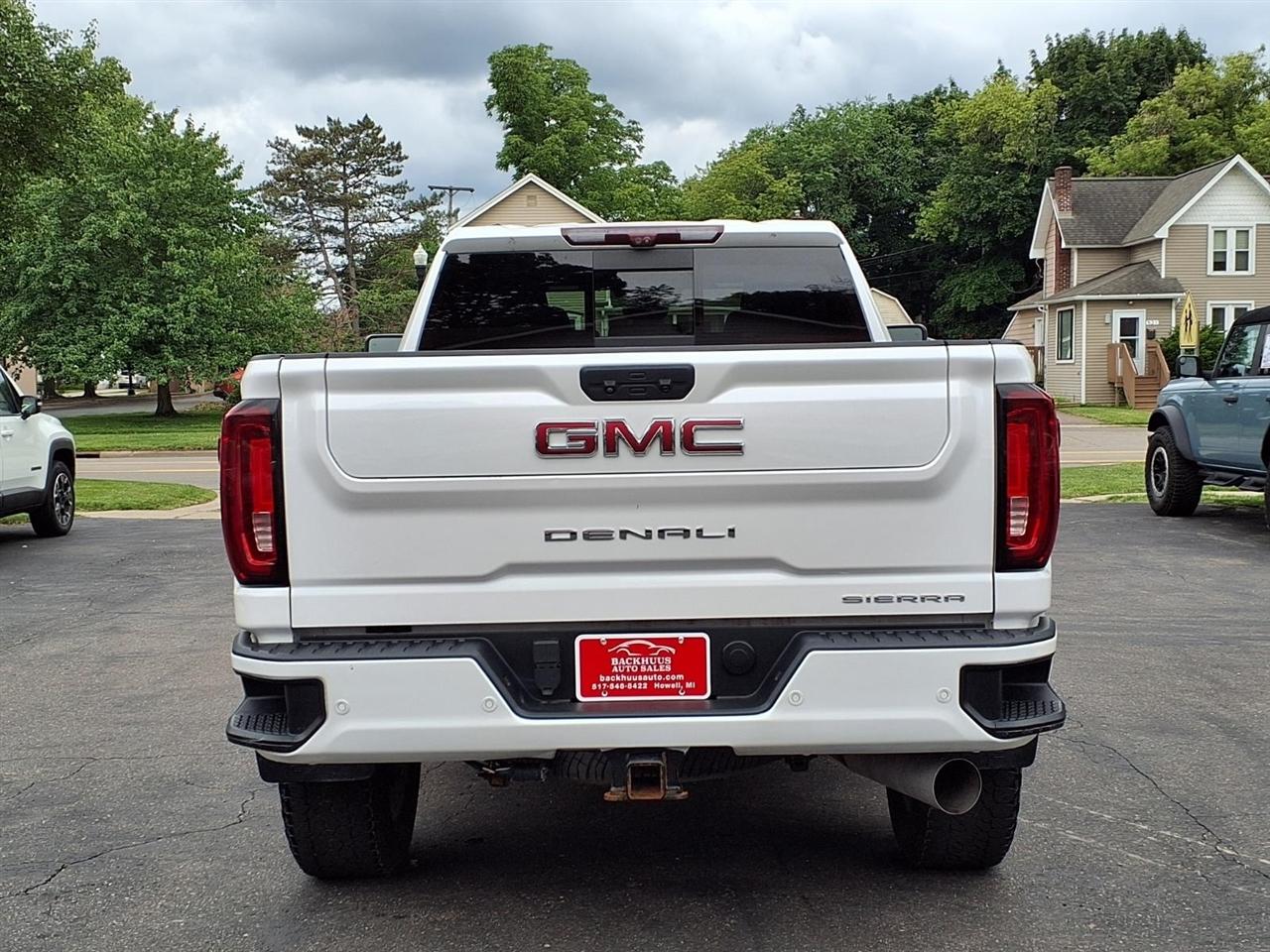 GMC Sierra 2500HD 4WD Crew Cab 159" Denali 2021