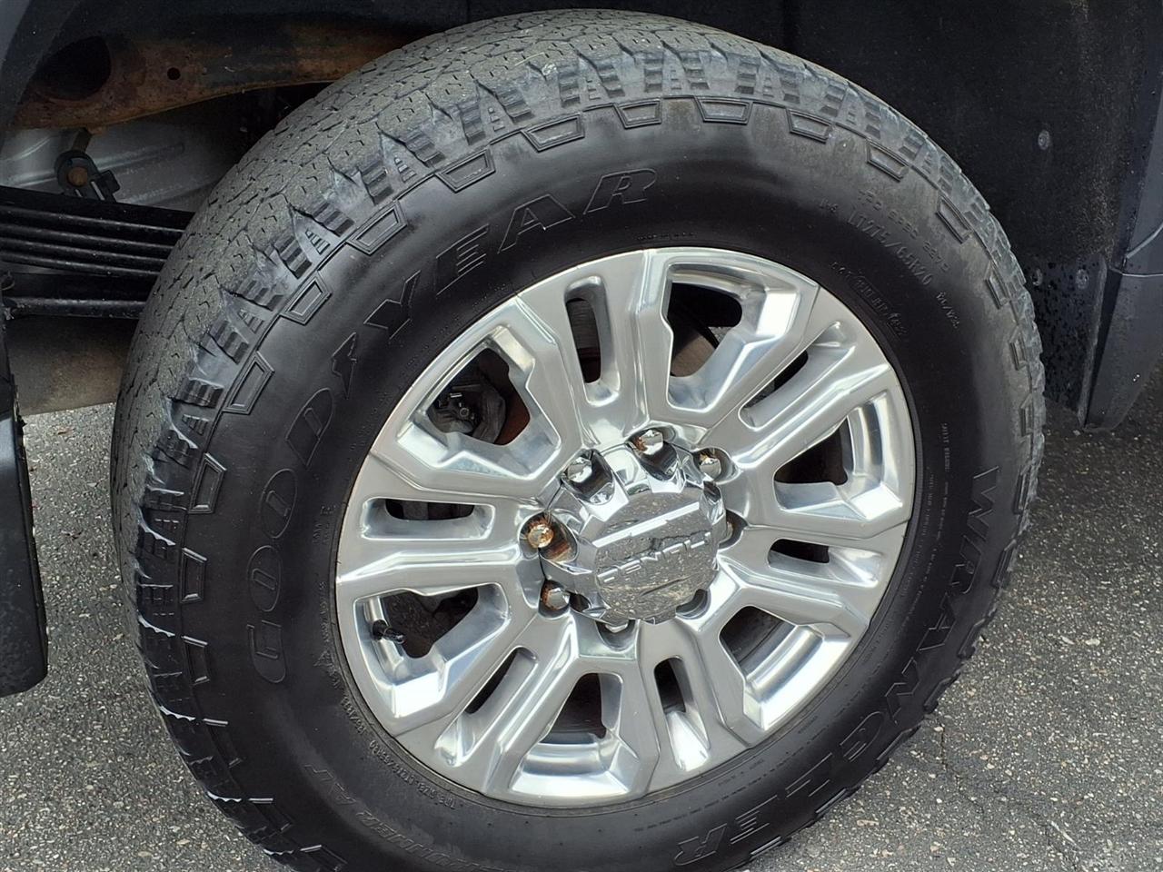 GMC Sierra 2500HD 4WD Crew Cab 159" Denali 2021