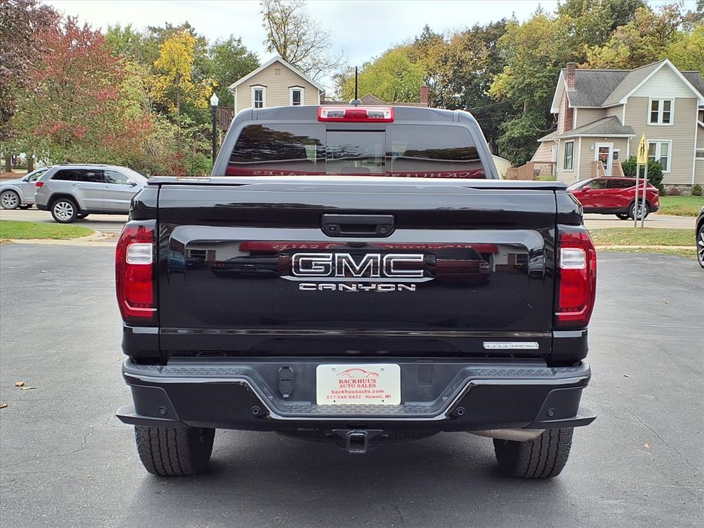 GMC Canyon 4WD Crew Cab Elevation 2024 GMC Canyon 4WD Crew Cab Elevation 2024
