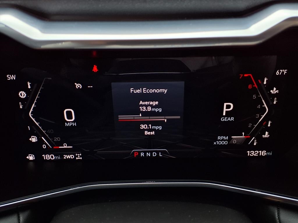 GMC Canyon 4WD Crew Cab Elevation 2024 GMC Canyon 4WD Crew Cab Elevation 2024