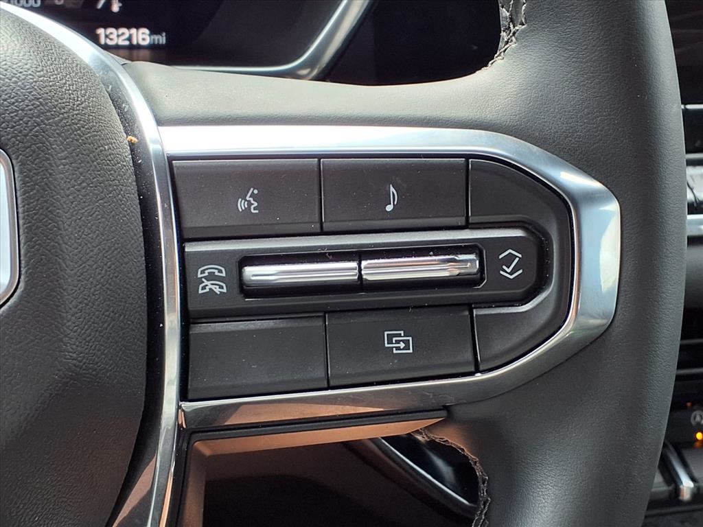 GMC Canyon 4WD Crew Cab Elevation 2024 GMC Canyon 4WD Crew Cab Elevation 2024