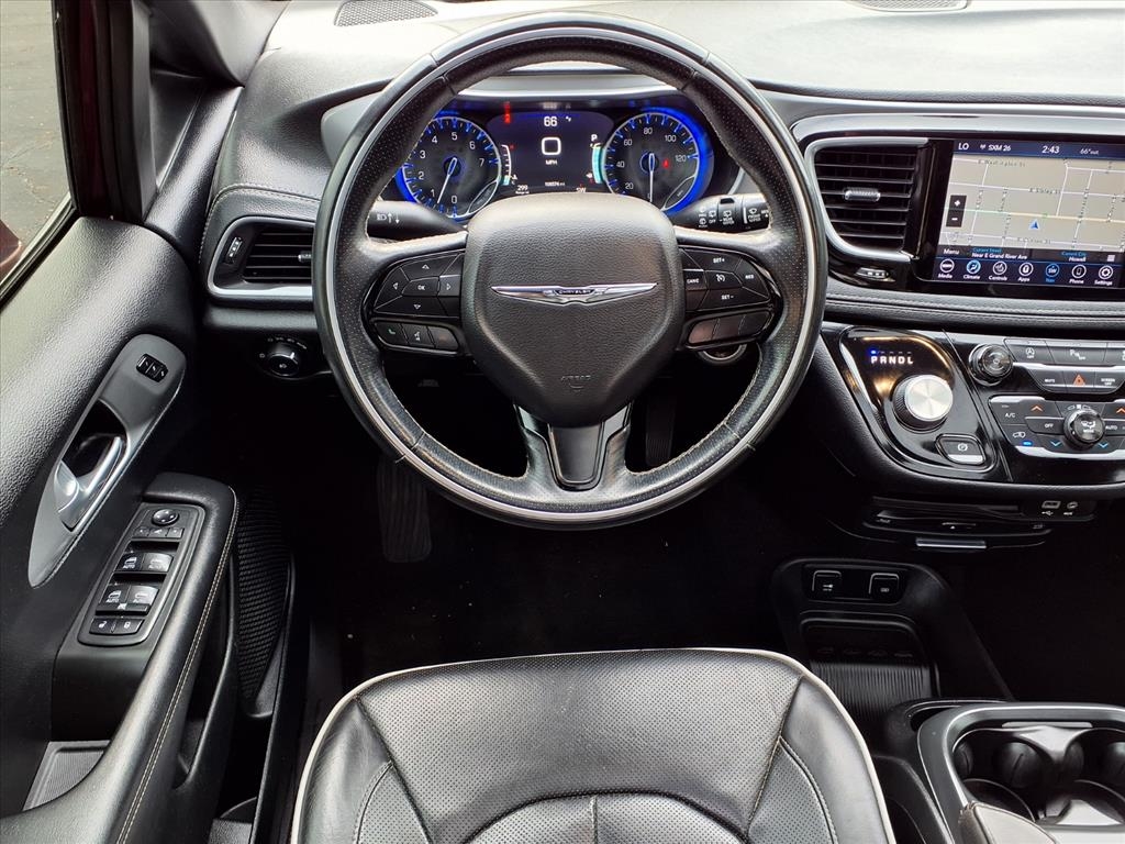 Chrysler Pacifica Limited FWD 2018