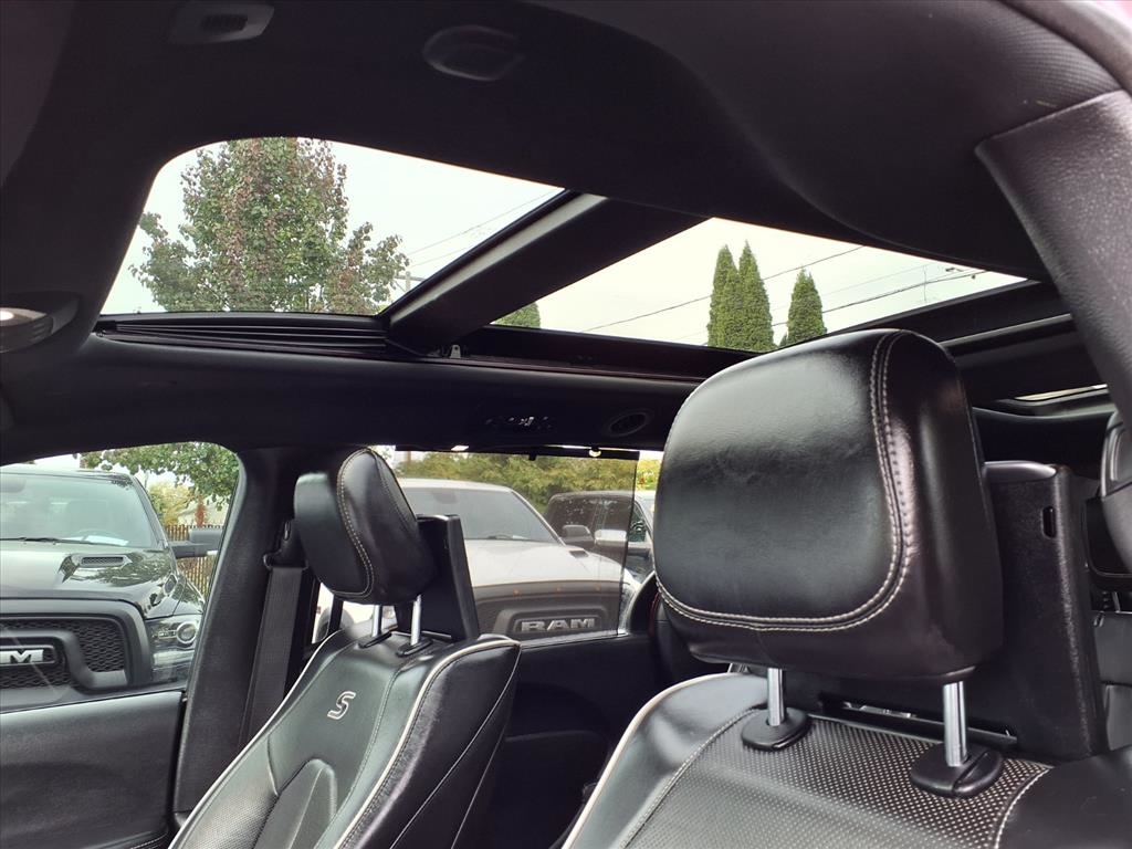 Chrysler Pacifica Limited FWD 2018