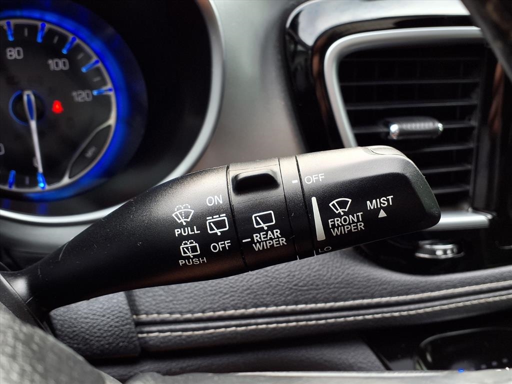 Chrysler Pacifica Limited FWD 2018