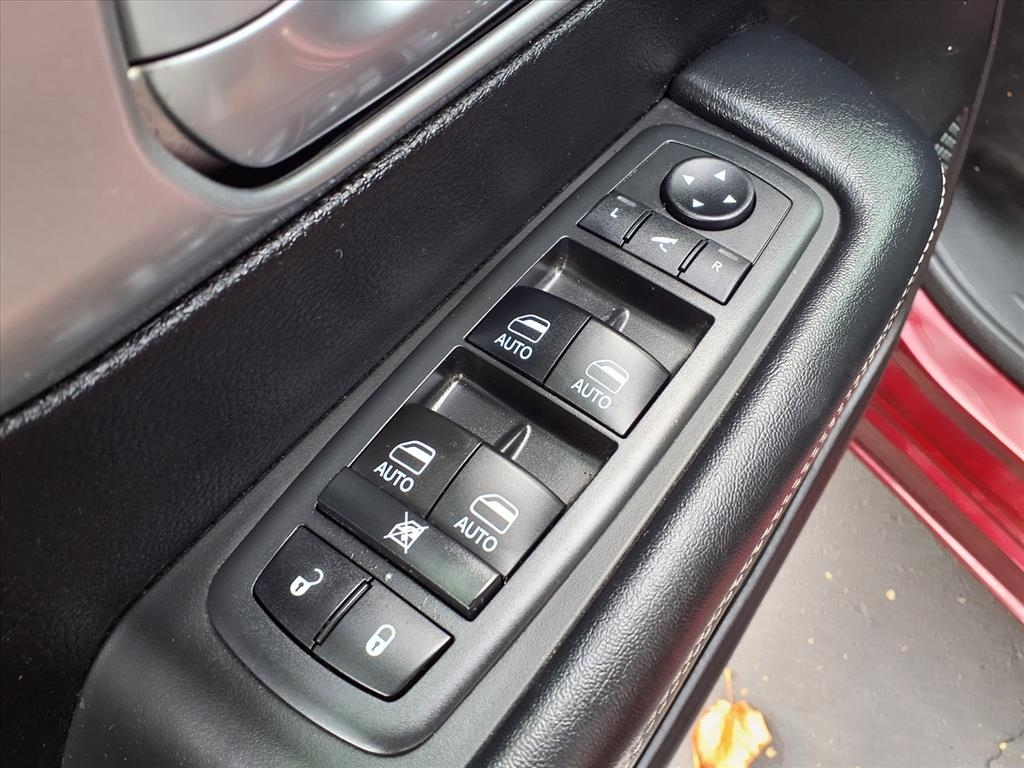 Chrysler Pacifica Limited FWD 2018