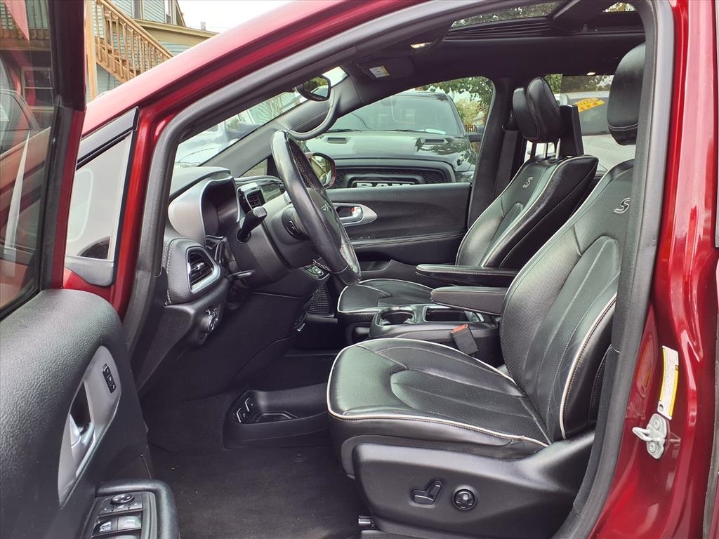 Chrysler Pacifica Limited FWD 2018