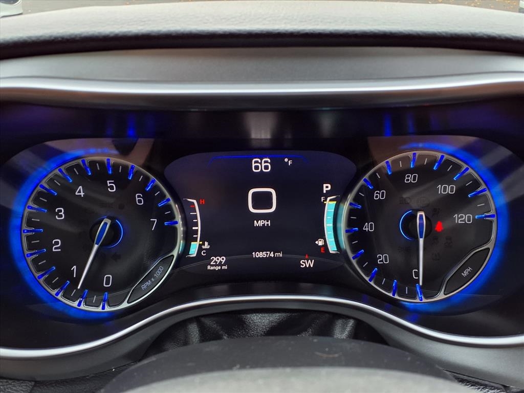 Chrysler Pacifica Limited FWD 2018