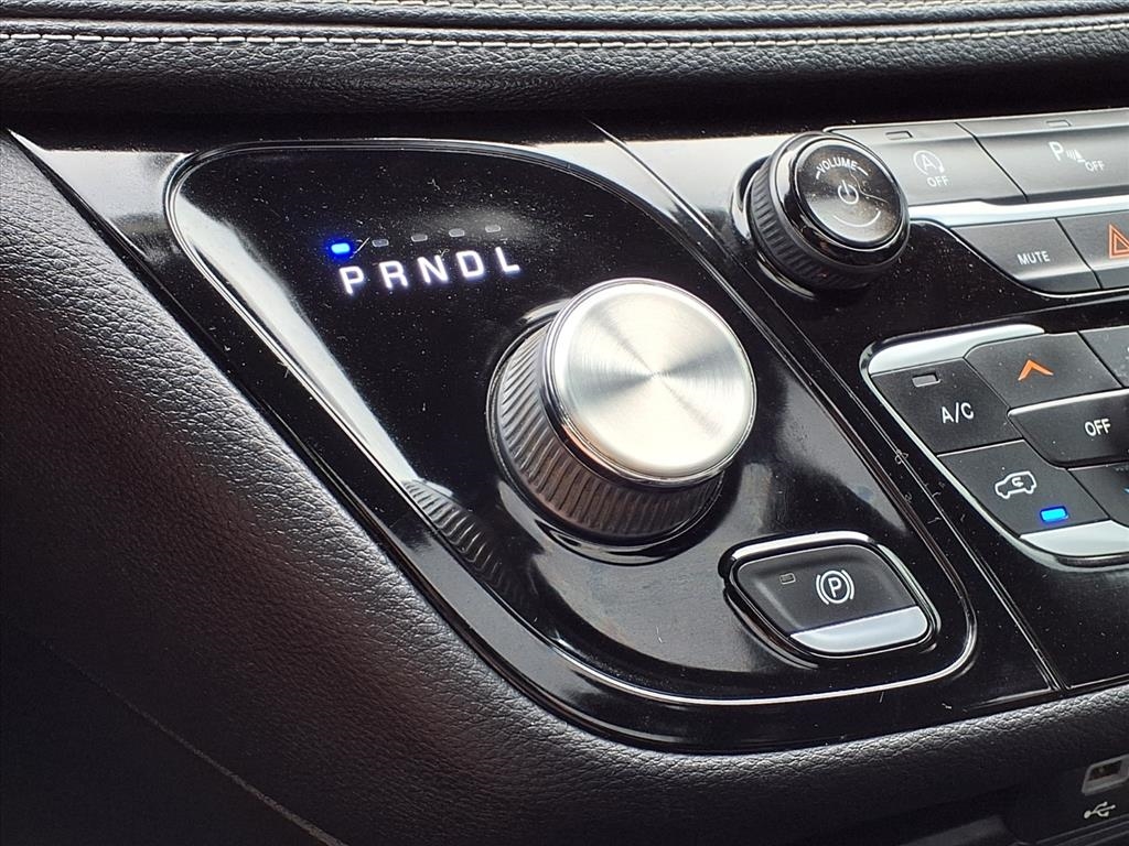 Chrysler Pacifica Limited FWD 2018