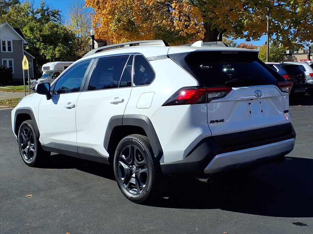 Toyota RAV4 Adventure AWD (Natl) 2023