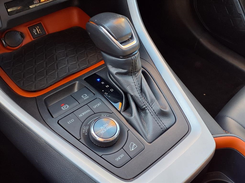 Toyota RAV4 Adventure AWD (Natl) 2023