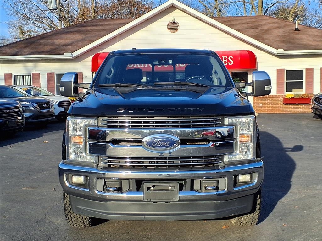 Ford Super Duty F-250 SRW Lariat 4WD Crew Cab 6.75' Box 2017