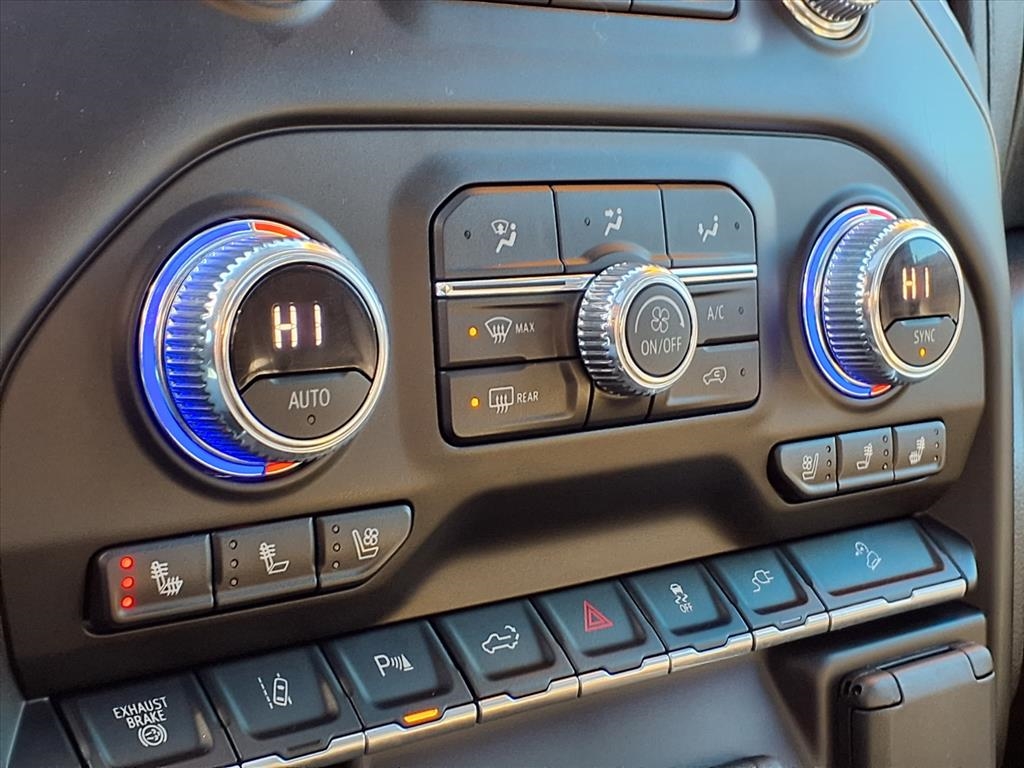 GMC Sierra 2500HD 4WD Crew Cab 159" Denali 2020 GMC Sierra 2500HD 4WD Crew Cab 159" Denali 2020